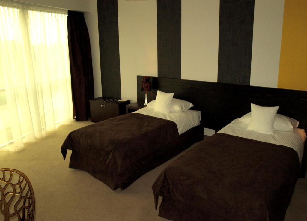 Hotel Niepołomice Kamer foto